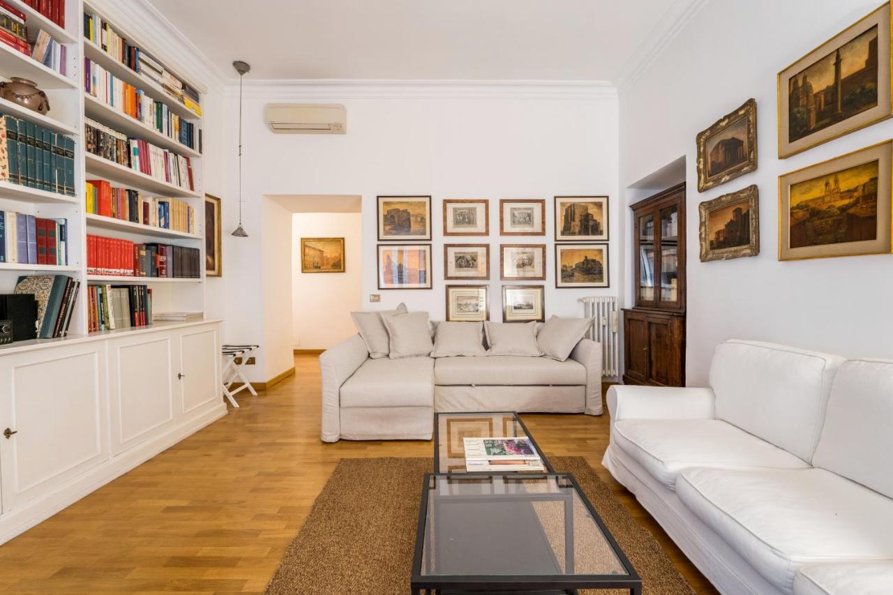 Maison Regola, Styilish Apt In Campo De Fiori Rome Bagian luar foto