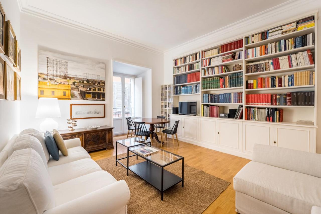Maison Regola, Styilish Apt In Campo De Fiori Rome Bagian luar foto